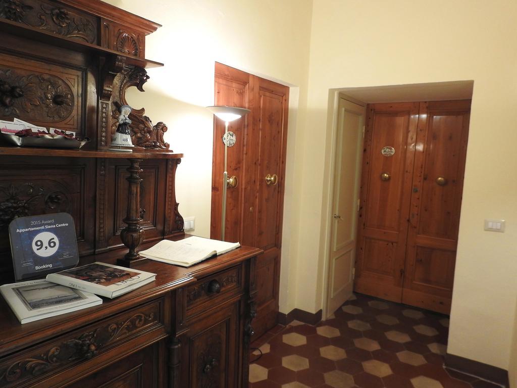 Appartamenti Siena Centro Luaran gambar